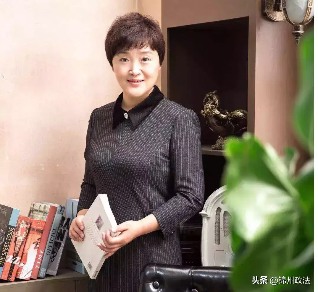 优质课个人经验材料写什么_优质课经验材料博客_优质课获奖经验发言稿题目