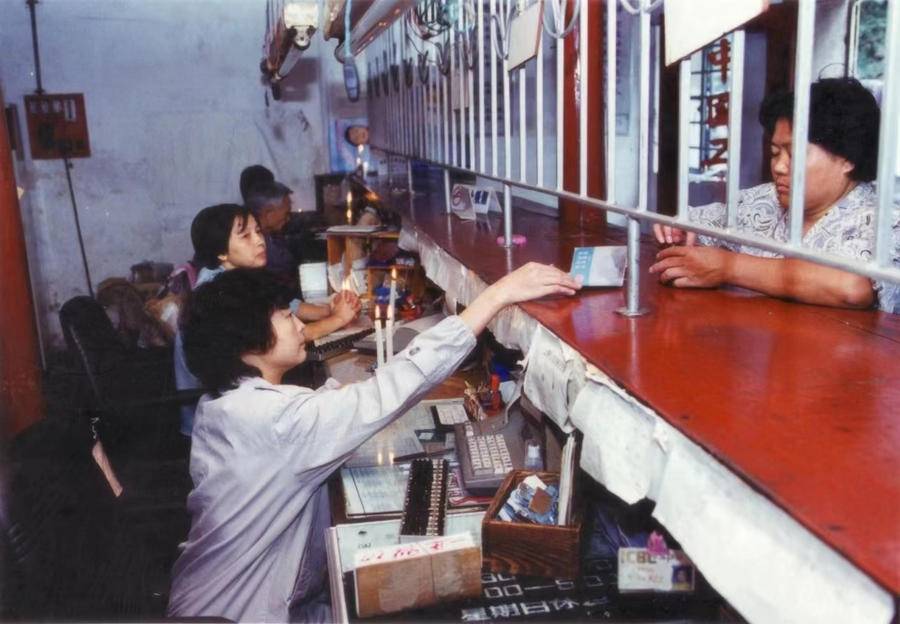 柜面优质服务案例_柜面服务优质品质经验分享_柜面优质服务心得体会
