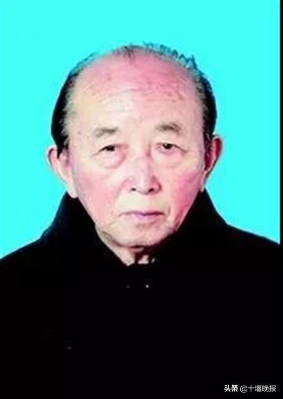 村医致富经_村医致富经免费完整版ab_乡医致富经