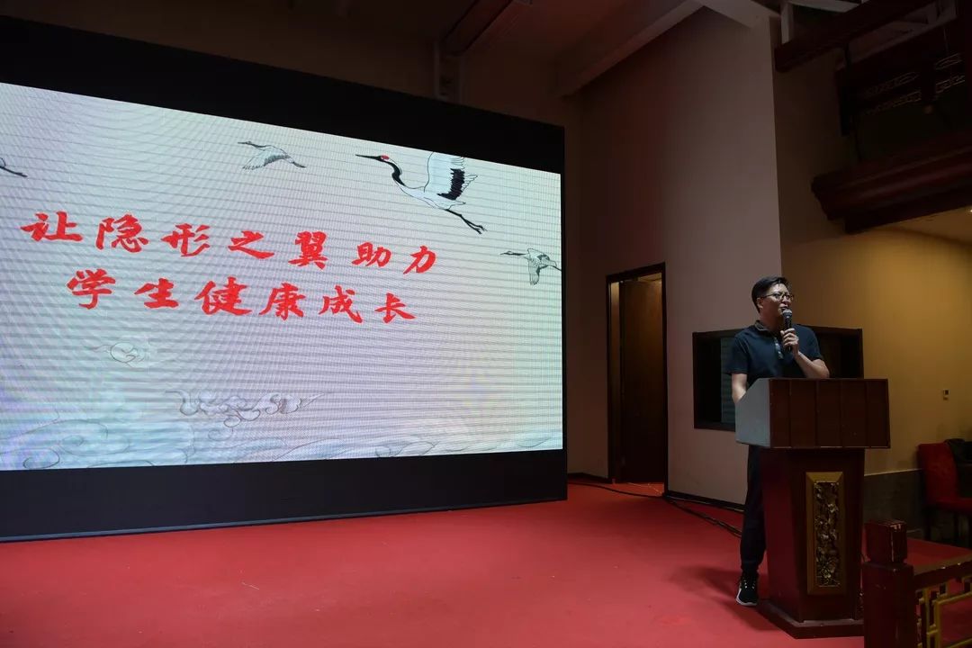 优质课老师经验分享稿_优质课获奖经验发言稿题目_优质课总结发言稿