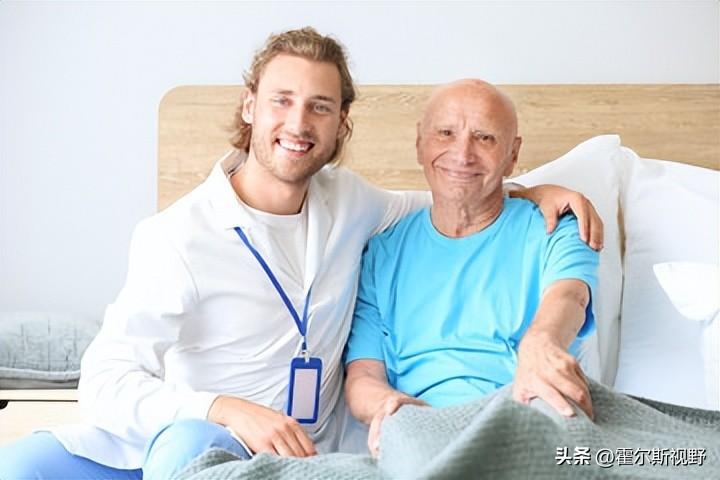 打造新时代医院“海底捞”式服务，注入优质服务