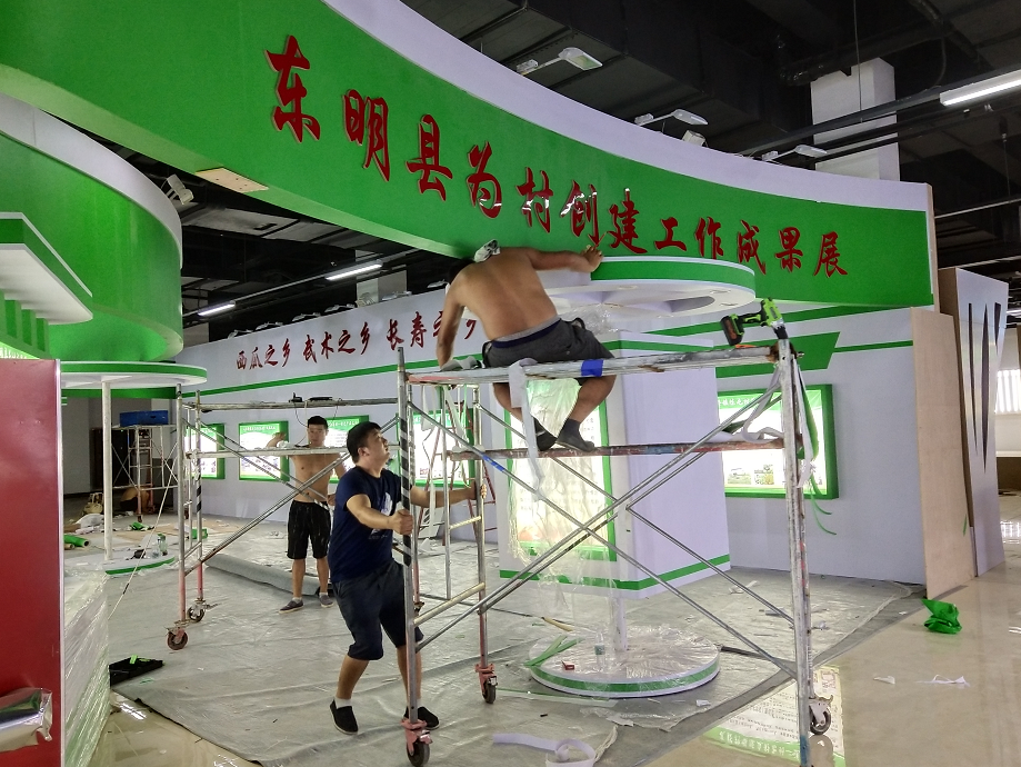 致富经主持人_cctv致富经主持人_致富故事汇主持人