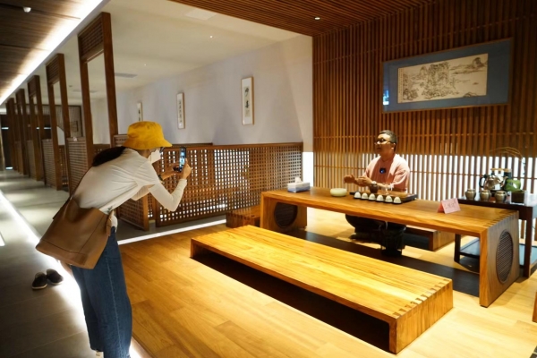 抖音旅游vlog博主_抖音旅游优质博主经验_旅游博主抖音简介怎么写