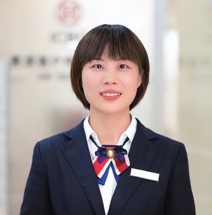 柜员优质服务_柜面服务优质品质经验分享_柜面优质服务案例