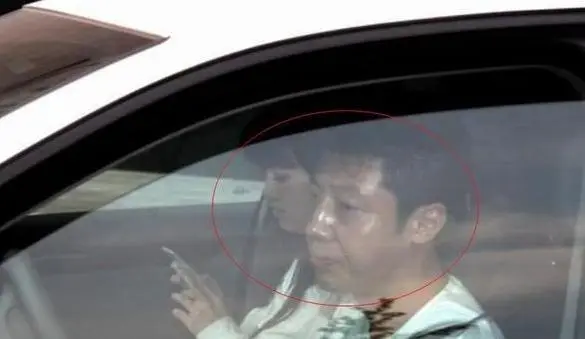 cctv致富经主持人_致富经主持人_致富故事汇主持人
