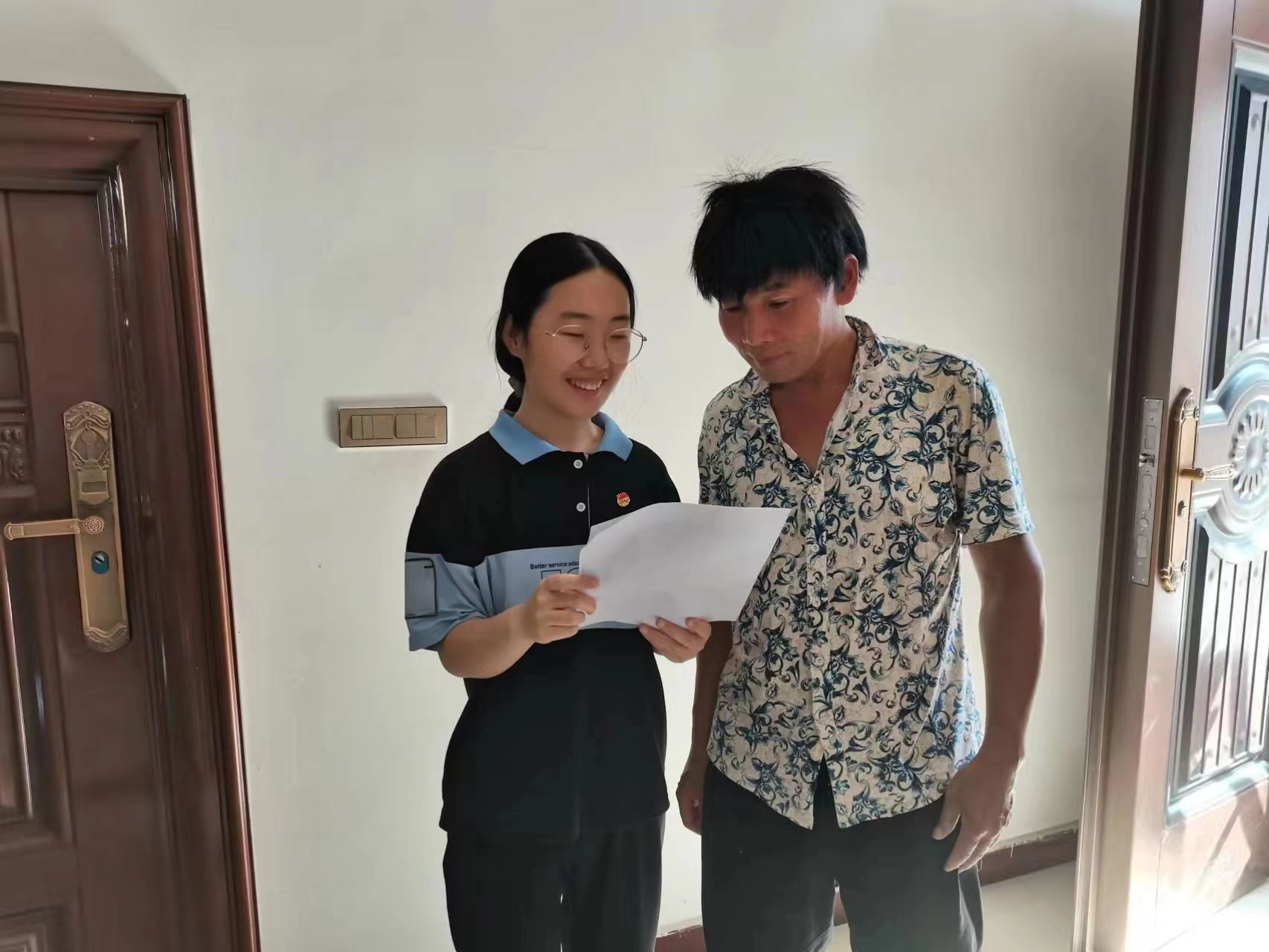 养甲鱼致富视频_致富经养甲鱼视频播放_致富经广武养甲鱼