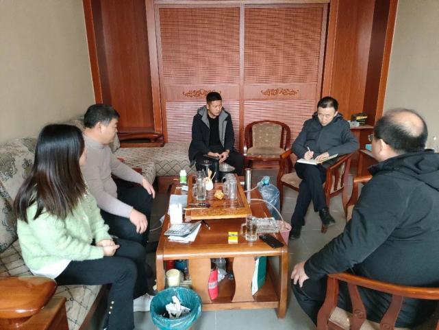 德阳蚯蚓养殖_成都哪个地方有养蚯蚓的_成都蚯蚓养殖致富