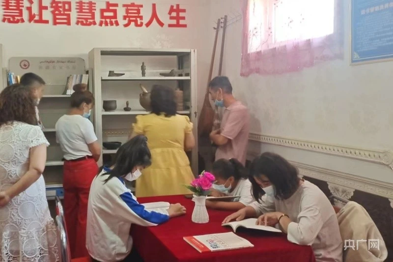 养殖致富可行吗_致富养殖业_养殖致富门路