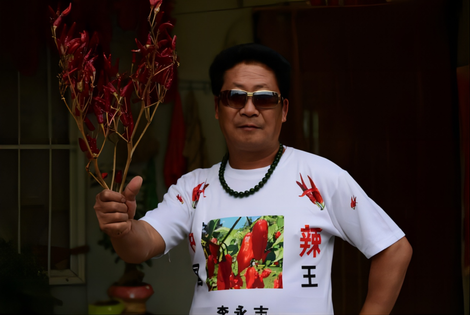 重生致富小辣妻_小辣系的致富经TXT_农门辣女神医小痞妻txt