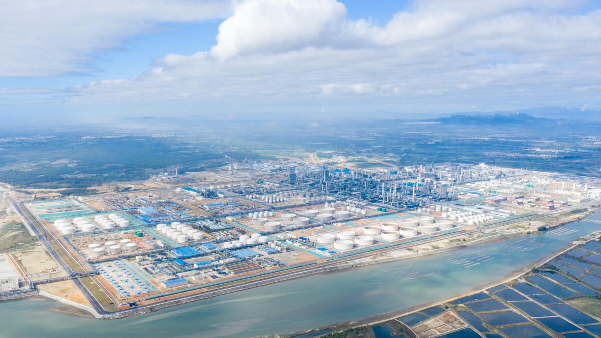 海水龙虾养殖技术视频_海洋龙虾养殖_海水养殖龙虾前景怎么样