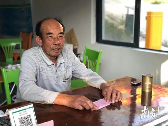 致富经  石斑鱼_致富经石斑鱼_石斑鱼养殖赚钱吗