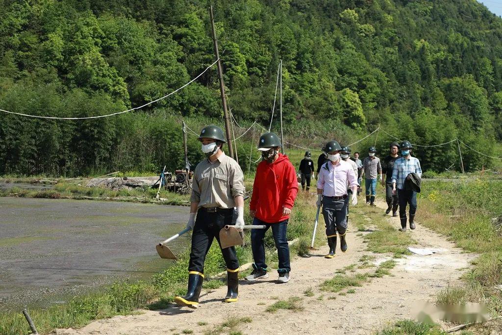 养殖红虫致富吗_红虫养殖成本和利润_红虫养殖前景