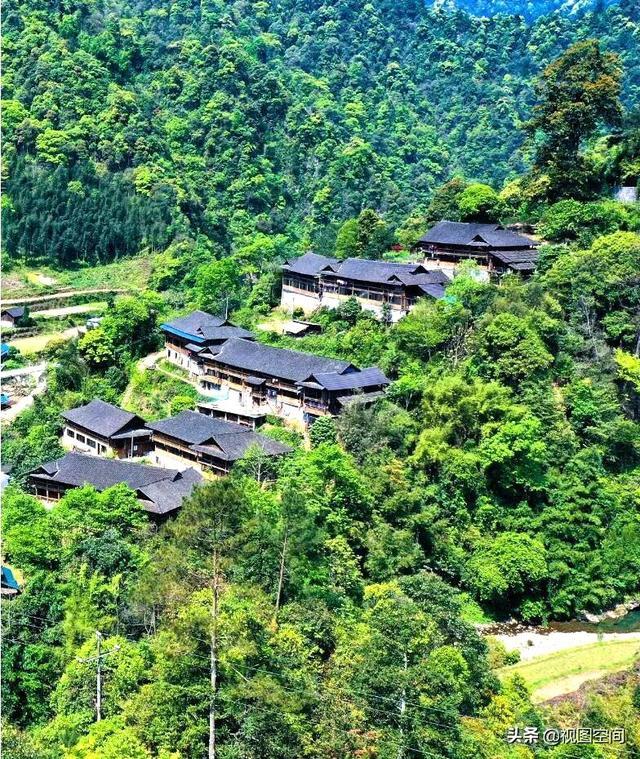 桂林一个村致富有绝学：从种稻谷到种“风景”
