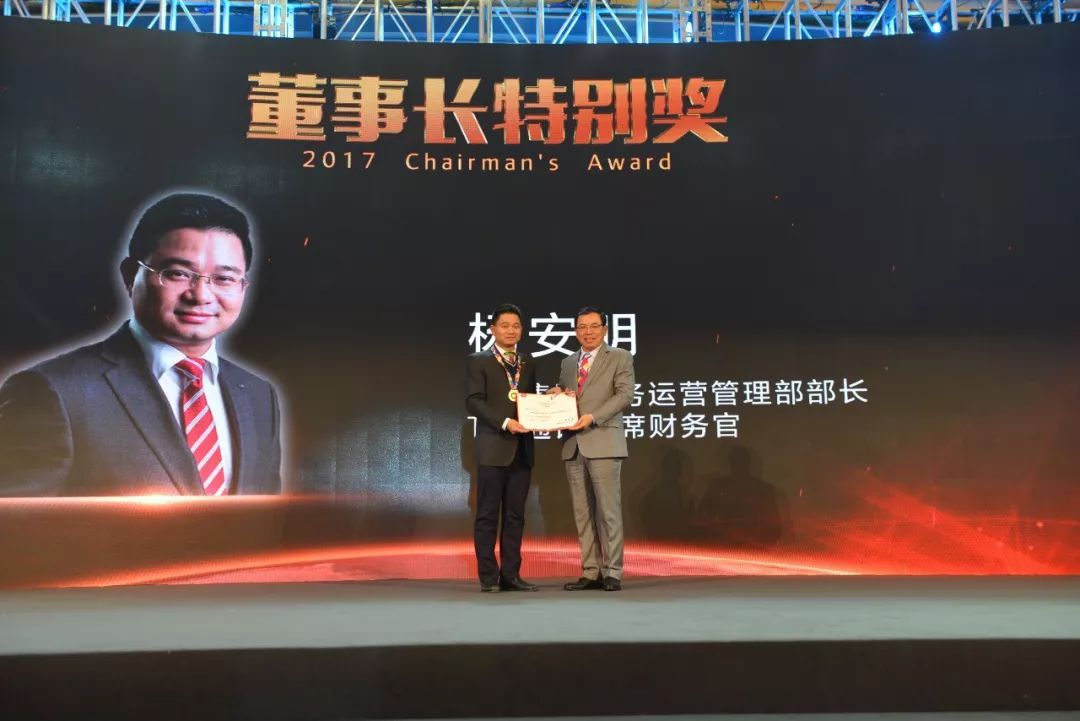 神医小农民张斌小说_致富经小龙虾视频全集_致富经张斌华小龙虾