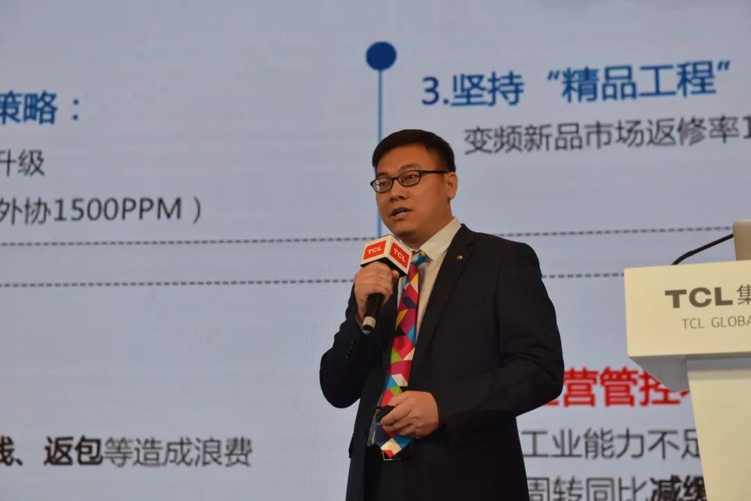 致富经张斌华小龙虾_致富经小龙虾视频全集_神医小农民张斌小说