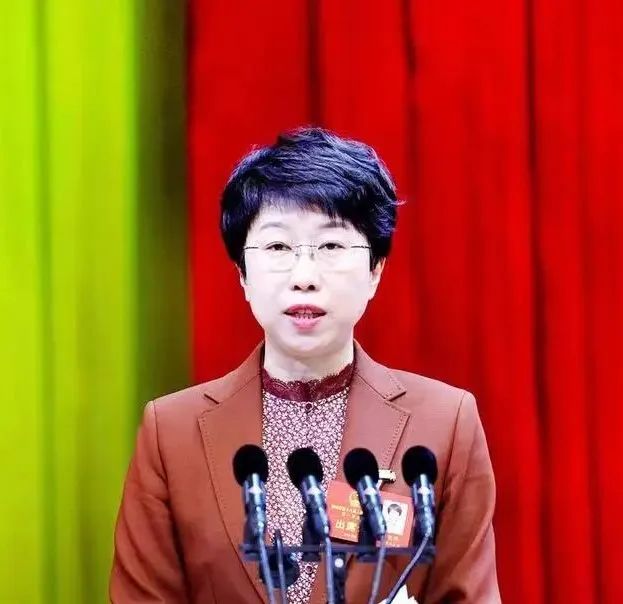 种植桑黄的功效与作用_桑黄种植技术资料_桑黄种植技术价格