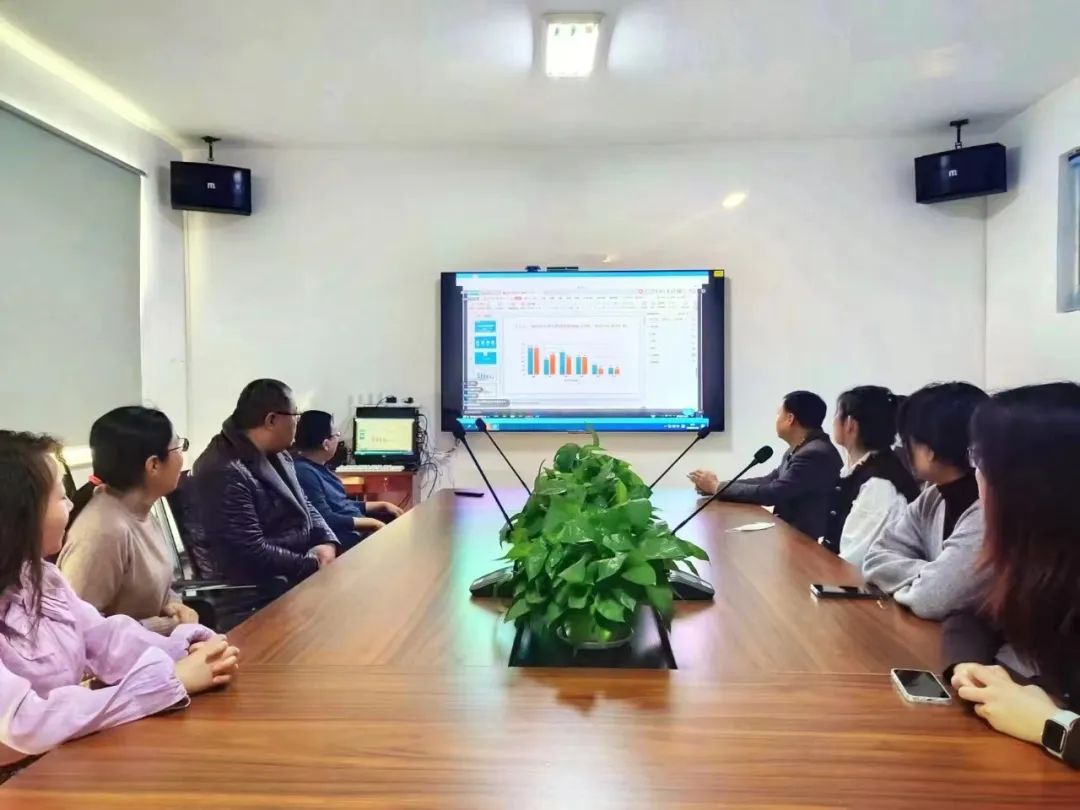 肉用牛养殖技术视频_肉牛养殖视频教程_如何养殖肉牛视频