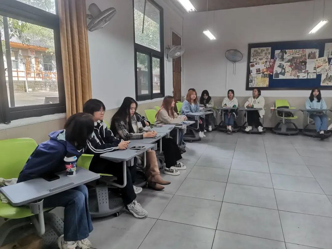 【导师同行】分享优秀经验,探索发展道路｜记远景学院乌兰、吴慈荷导师组联合导师会