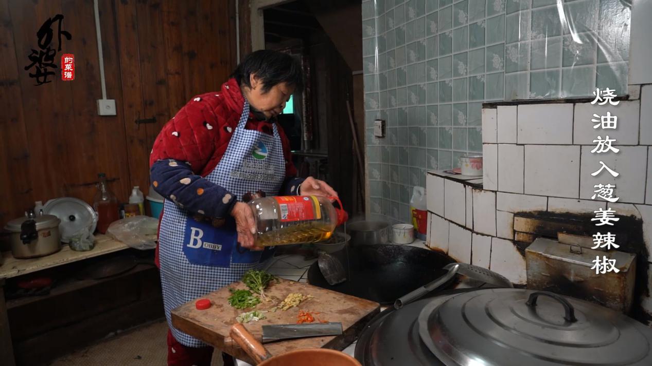 视频养殖稻田泥鳅技术大全_视频养殖稻田泥鳅技术教程_稻田养殖泥鳅技术视频