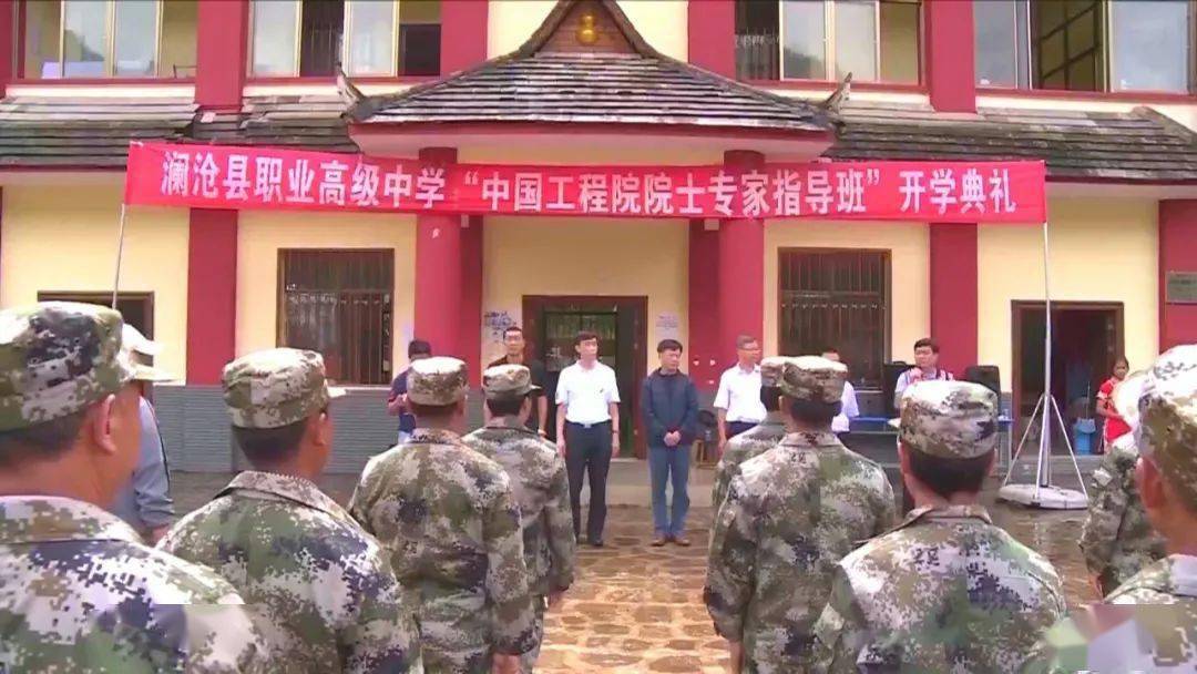 扶贫标语 养殖致富_致富标语扶贫养殖怎么写_养殖脱贫致富先进典型材料