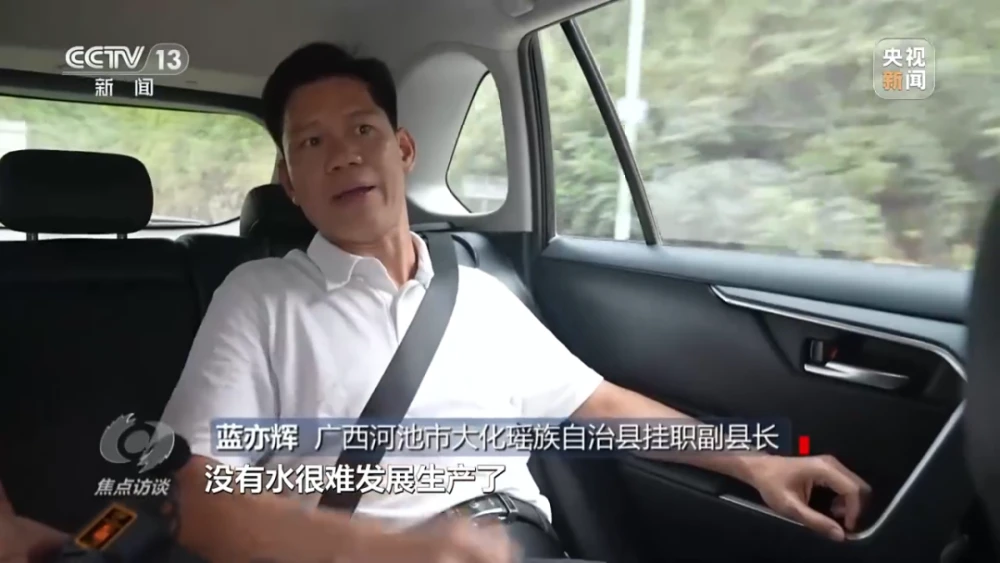 养鸡致富经_致富养殖喂鸡怎么样_喂鸡养殖致富