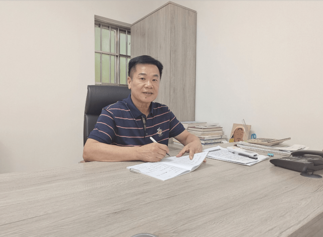 致富经养殖肉鸽视频_致富经肉鸽养殖技术视频_视频致富养殖肉鸽下载