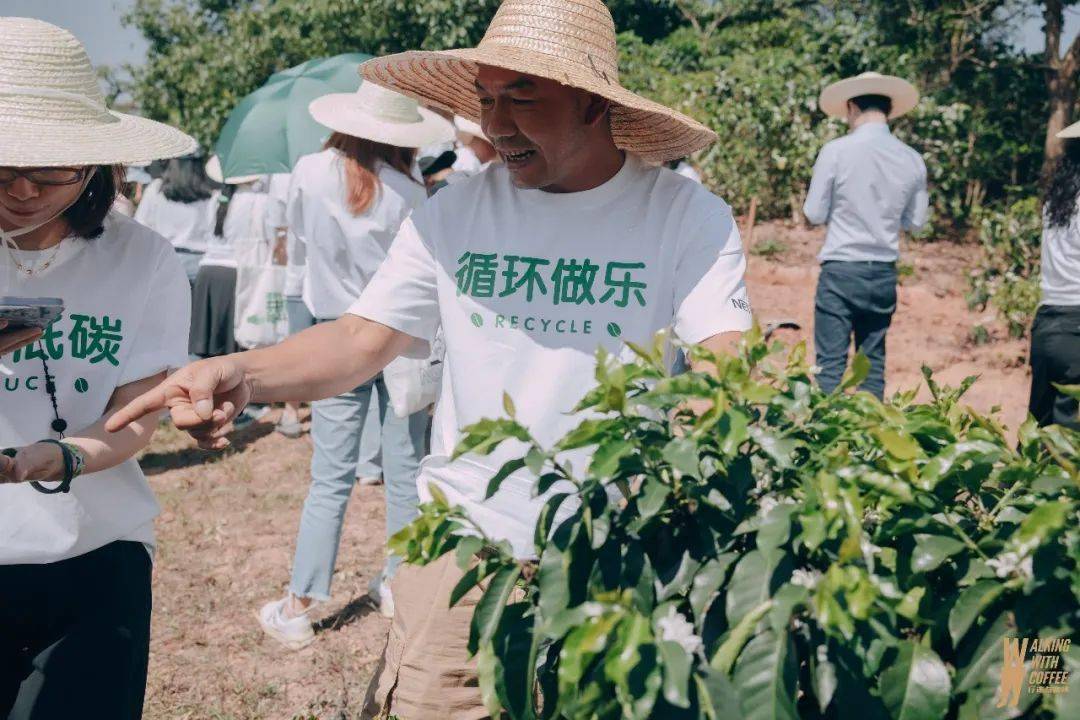 种植咖啡助咖农致富_咖啡农户_咖啡农业
