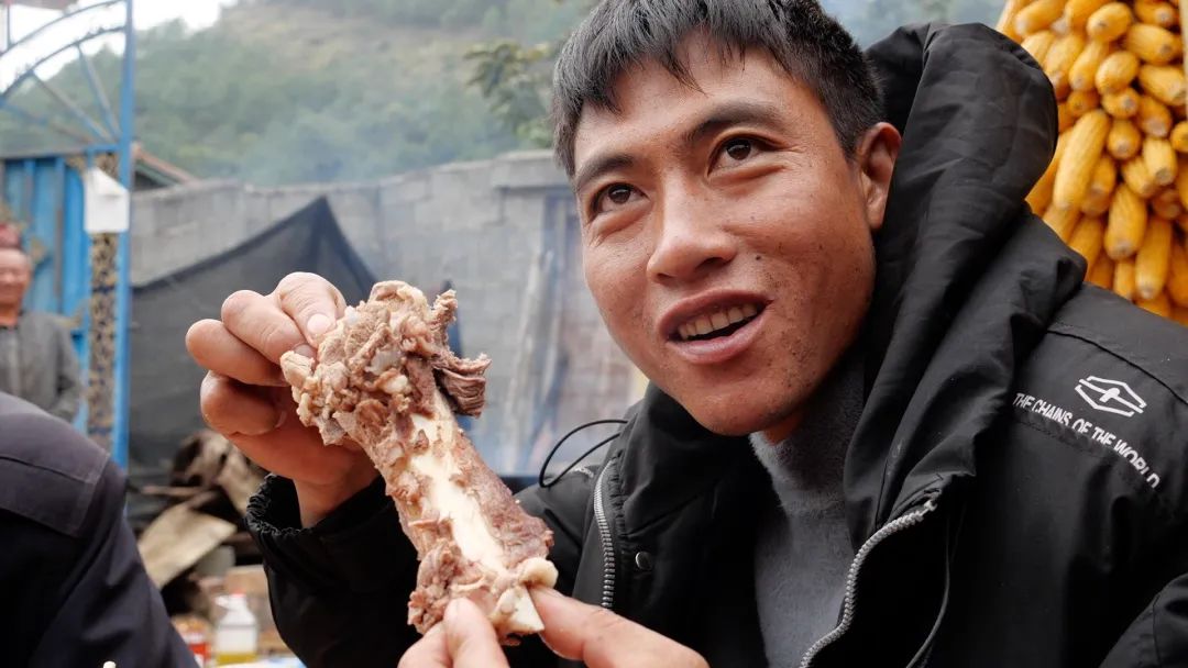 致富云南腊肉图片_云南腊肉视频_致富经云南腊肉