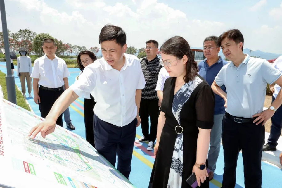 浙江女孩养殖蟾蜍致富_浙江女孩养殖蟾蜍致富_浙江女孩养殖蟾蜍致富