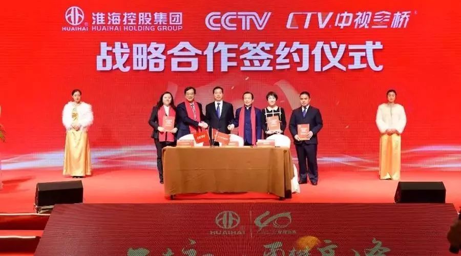大棚螃蟹_致富经螃蟹进棚凭啥_致富经大棚养螃蟹视频