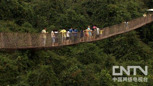 [致富经]乡村旅游创业传奇人物(一)：毛剑峰(20130429)