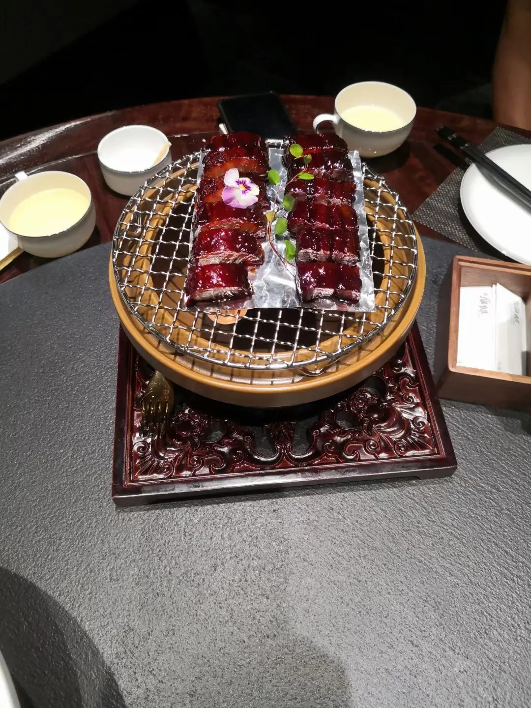 昨日致富经养大雁_农村致富小项目养黄鳝_省级养大雁