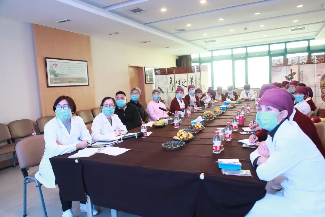 优质护理经验交流发言稿_优质护理经验交流会会议记录_优质护理经验交流ppt