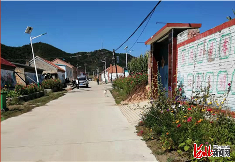 隆化县十二挠海村：抓党建，促发展，共撑致富“幸福伞”