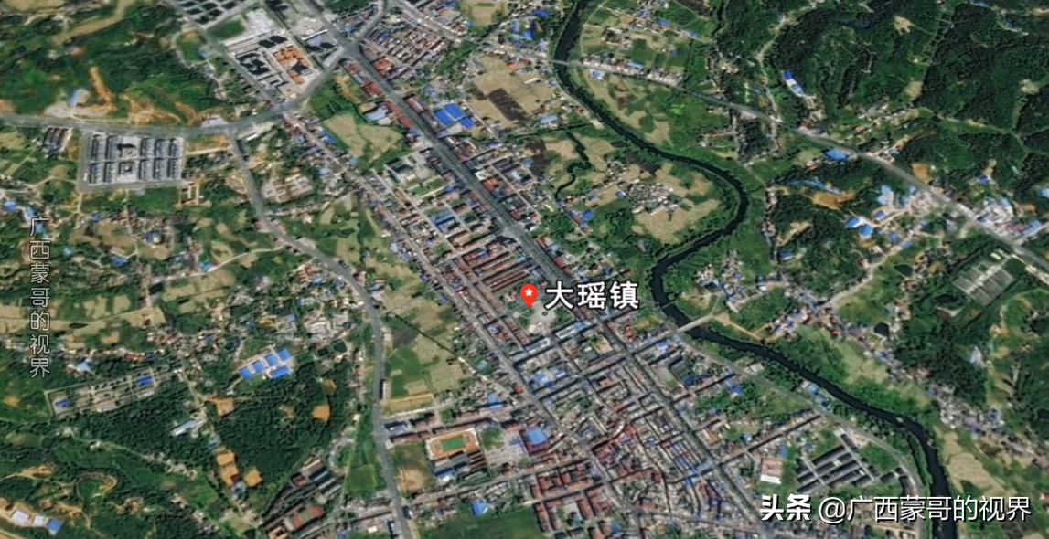 岳阳黄鳝养殖基地_湖南养殖黄鳝大户_致富经岳阳黄鳝养殖