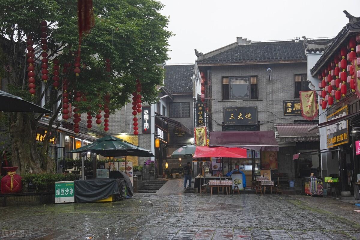 湖南养殖黄鳝大户_致富经岳阳黄鳝养殖_今天岳阳黄鳝批发多少钱一斤