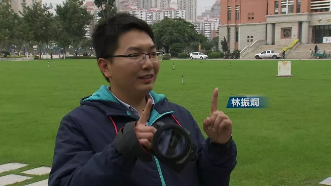 致富经澳洲龙虾养殖全部视频_2017年农村致富好项目_致富经2017年澳龙