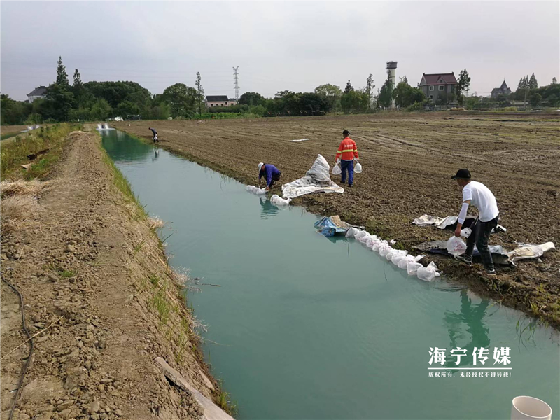 致富经澳洲龙虾养殖全部视频_澳洲淡水小龙虾致富经_致富经澳洲淡水龙虾养殖视频