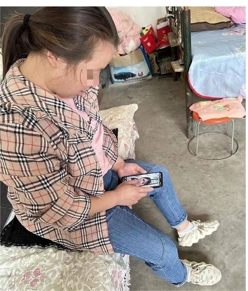 致富经养狗视频_视频致富养狗是真的吗_致富经养殖狗视频大全