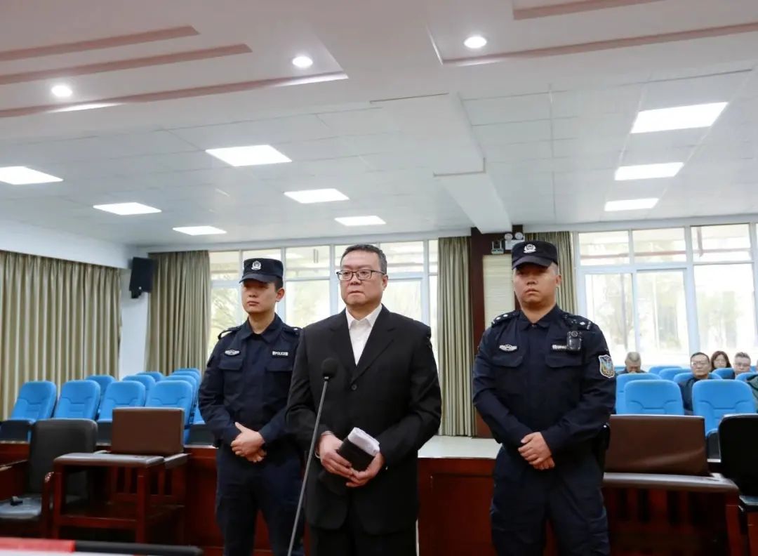 贵州赵士发致富经_央行什么时间发致富卡_贵州远征集团赵士发