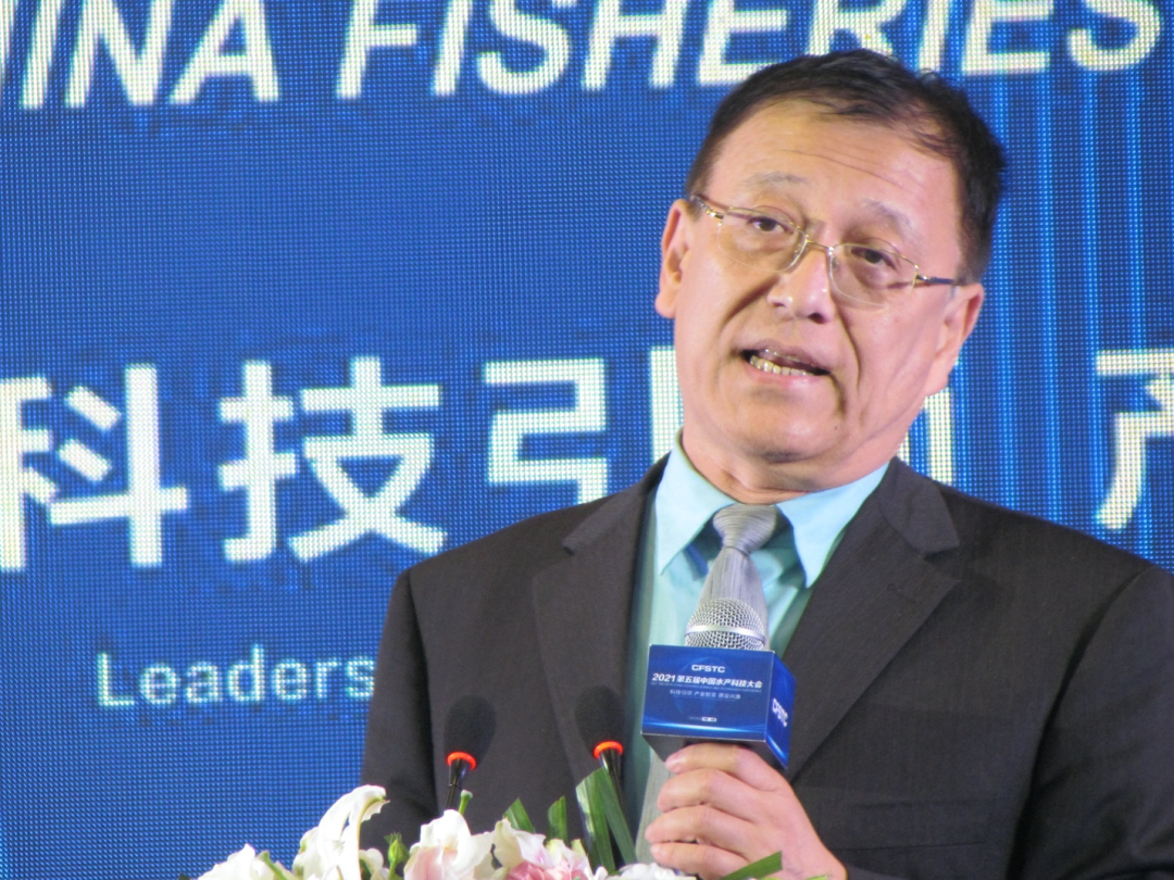 鲈鱼养殖场_鲈鱼工厂化养殖技术_鲈鱼养殖设备