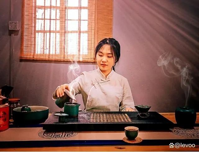 视频致富种植白茶是骗局吗_种植白茶致富视频_种植白茶的市场前景