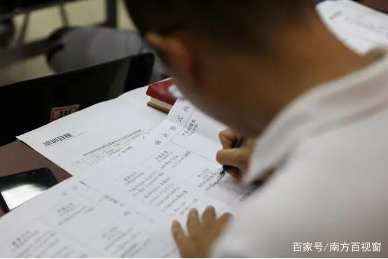 致富期养蜂是什么意思_养蜂发家致富_致富经养蜂是多少期
