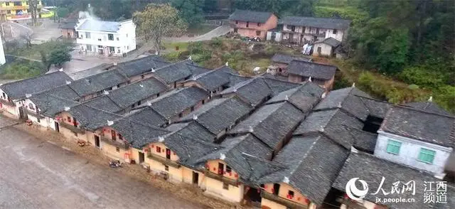 江西瑞金：红军第一村变身脱贫攻坚示范村