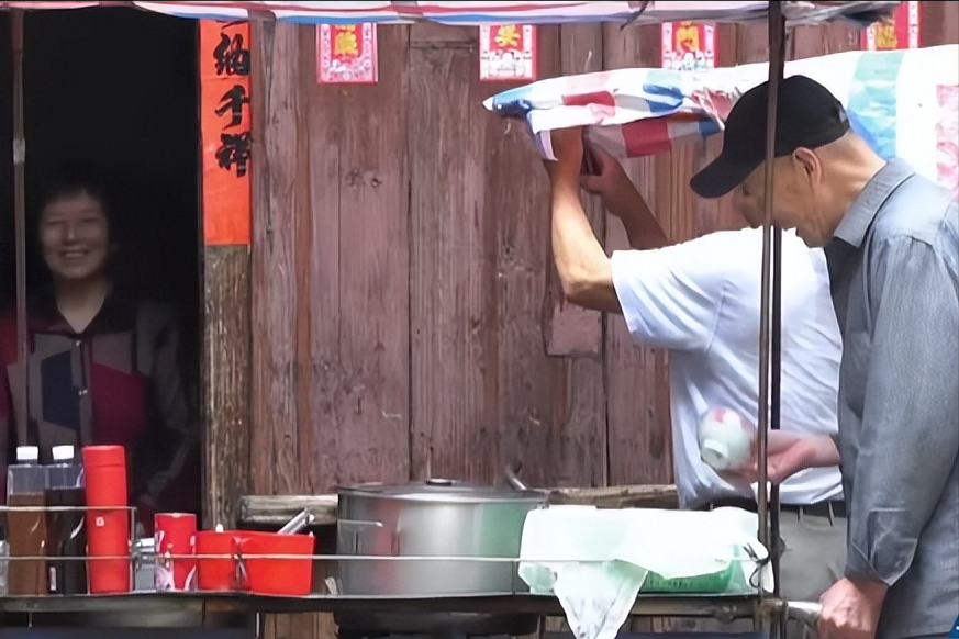 致富经卖小吃致富_小吃致富项目_小吃致富经