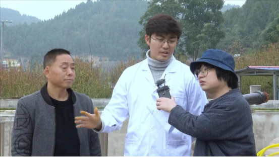 怎样去下眼袋农村养什么致富_养牛羊致富故事_致富经江山市养鳜鱼