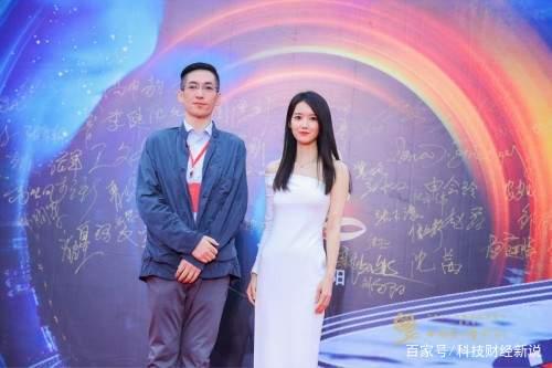 致富经播的河南软籽石榴_河南石榴籽医疗科技有限公司_河南软籽石榴亩产量
