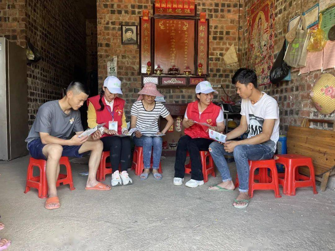 土鸡养殖致富经2019年全集_全村养殖土鸡致富_致富经土鸡养殖技术视频