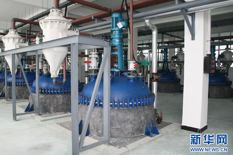 湖北小龙虾养殖技术_湖北龙虾养殖基地好多钱一斤_湖北省养殖龙虾的自然条件