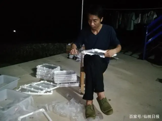 养殖室内黄鳝最新技术视频_最新室内黄鳝养殖技术_室内黄鳝养殖技术视频